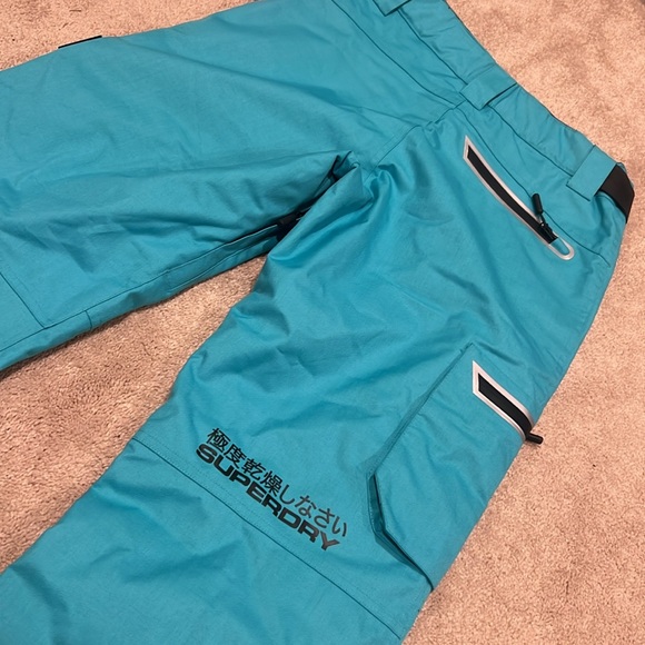 Turquoise Women’s super dry snow ski or snowboard pants size 6 NWT - Picture 4 of 4